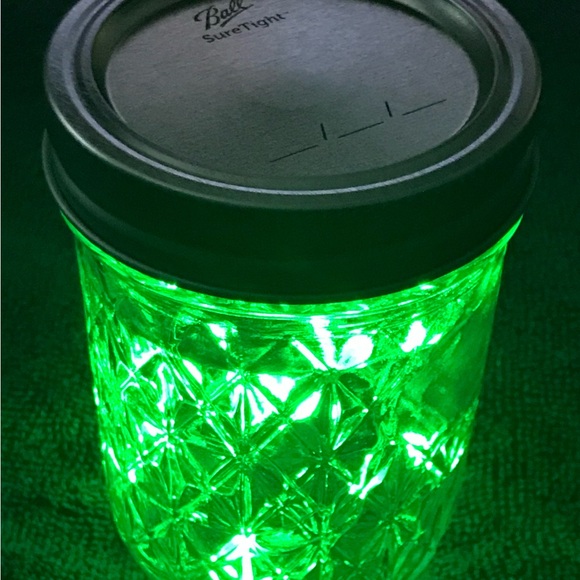 GREEN 1/2 PINT MASON JAR w/ LED FAIRY-LIGHTS/HANDCRAFTED - Picture 5 of 13